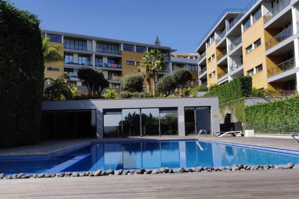 Condominio Zen Pearl-Luxury Com Piscina Funchal  Exteriör bild